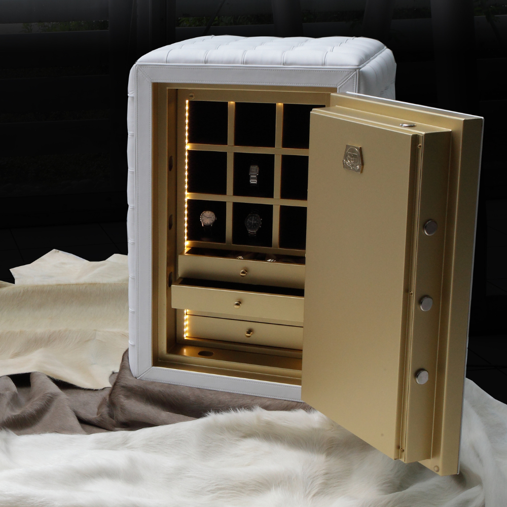 Coffre-fort de luxe capitonné et en or