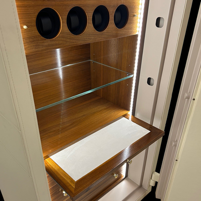Cassaforte di lusso con rotori in pelle beige